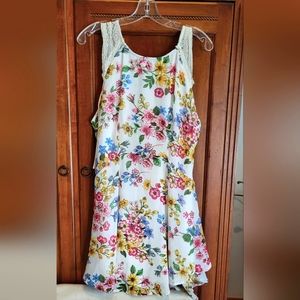 It's Pink XL WHITE Floral summer dress